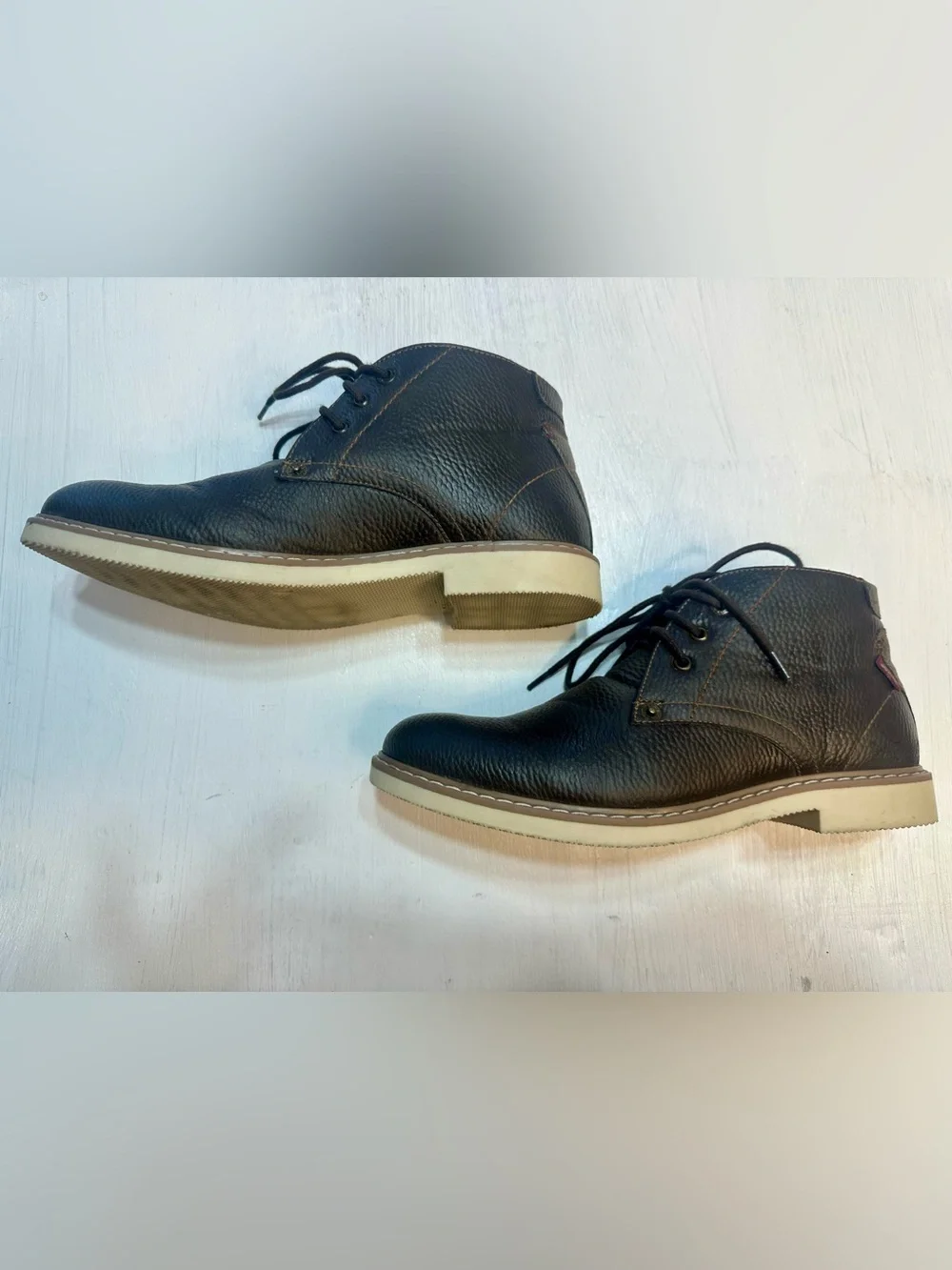Levi’s Men’s Brown Chukka Boots Comfort Lace Up Ankle Shoes Size 8 Everyday Boot